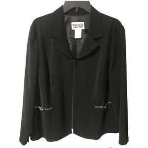 Vtg Plaza South Women’s Petite Black Zip Up Collared Blazer. Sz 18WP.